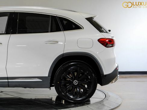 Used 2023 Mercedes-Benz GLA 250 w/ Premium Package image 15