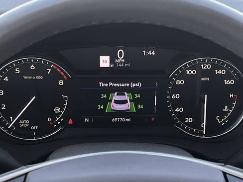 Used 2023 Cadillac XT5 Premium Luxury image 17