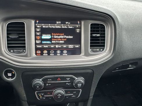Used 2023 Dodge Charger SXT image 15