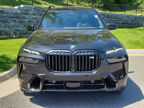 Used 2024 BMW X7 M60i w/ Executive Package AWD/4WD image 8