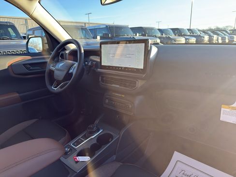 New 2025 Ford Bronco Sport Outer Banks w/ Outer Banks Tech Package+ image 12