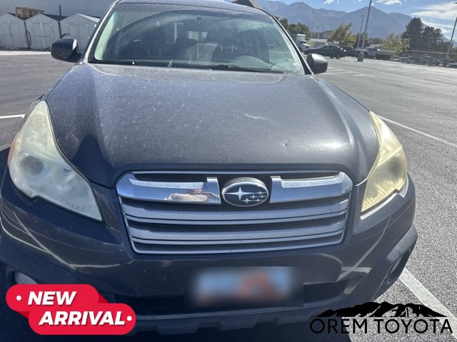 Used 2013 Subaru Outback 2.5i Premium AWD/4WD image 4