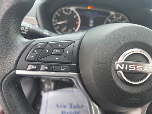 Used 2023 Nissan Altima 2.5 SV image 18