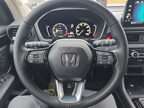 New 2025 Honda Pilot Touring image 14