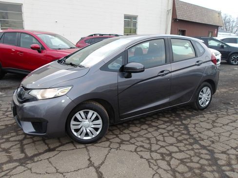 Used 2016 Honda Fit LX image 2