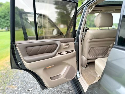 Used 2000 Toyota Land Cruiser AWD/4WD image 54