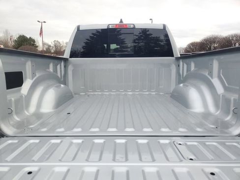 New 2026 RAM 1500 Laramie w/ Night Edition AWD/4WD image 9