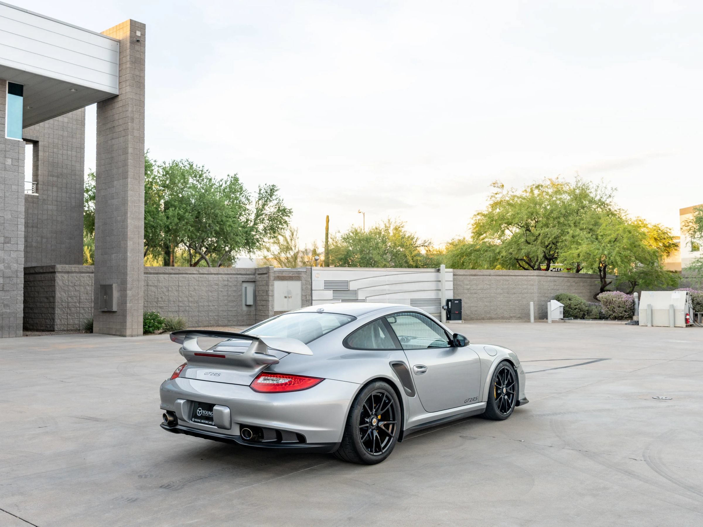 Used 2011 Porsche 911 GT2 RS RWD image 26