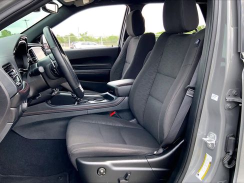 Used 2025 Dodge Durango GT w/ Blacktop Package image 8