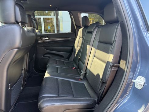 Certified 2021 Jeep Grand Cherokee Limited w/ Quick Order Package 28K 80th AWD/4WD image 11