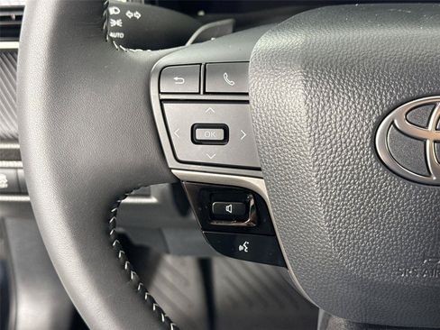 Certified 2026 Toyota Camry Hybrid FWD image 16