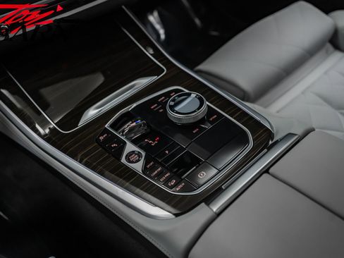 Used 2024 BMW X5 M60i image 44