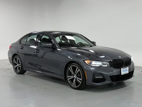 Used 2020 BMW 330i xDrive Sedan w/ M Sport Package image 6
