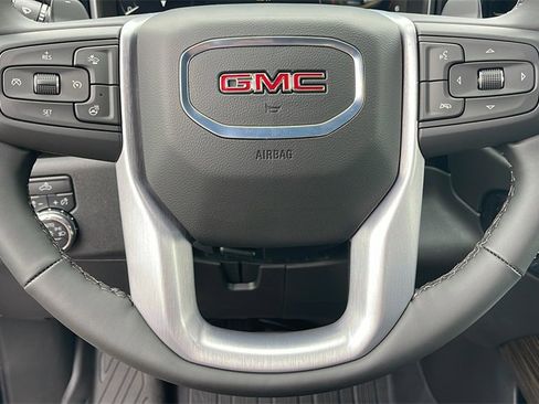 New 2026 GMC Sierra 1500 Elevation image 21