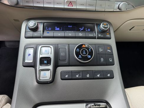 Used 2020 Hyundai Palisade Limited AWD/4WD image 25
