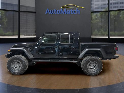 Used 2020 Jeep Gladiator Sport w/ Quick Order Package 24S image 7