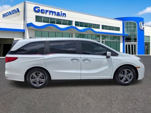 Used 2022 Honda Odyssey EX image 4