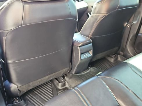 Used 2024 Toyota Corolla XLE FWD image 18