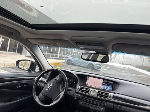 Used 2014 Lexus LS 460 AWD w/ Comfort Package image 7