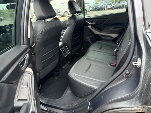 Used 2023 Subaru Forester Limited AWD/4WD image 11