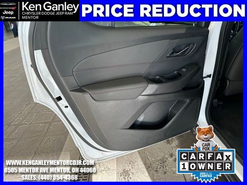 Used 2023 Chevrolet Traverse RS w/ LPO, Floor Liner Package image 19