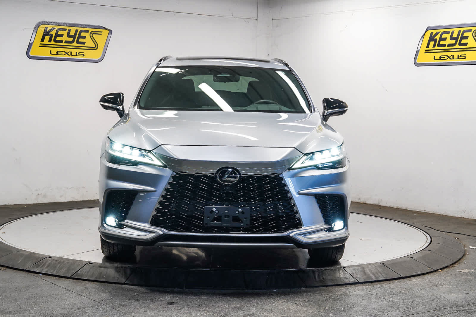 Used 2024 Lexus RX 350 F Sport w/ Convenience Package AWD/4WD image 6