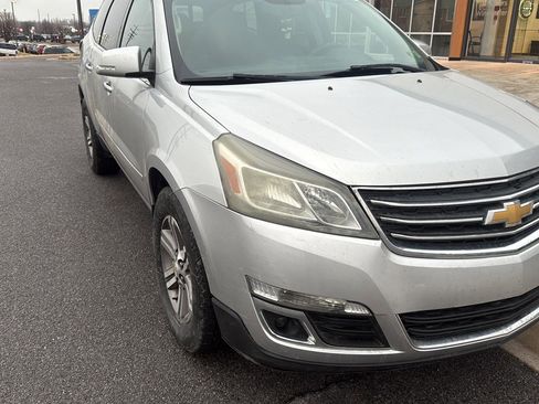 Used 2016 Chevrolet Traverse LT AWD/4WD image 1