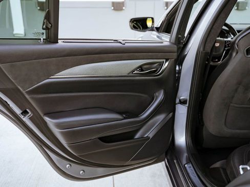 Used 2019 Cadillac CTS V w/ Carbon Fiber Package image 32