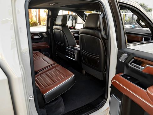 Used 2026 GMC Sierra 1500 Denali Ultimate AWD/4WD image 38