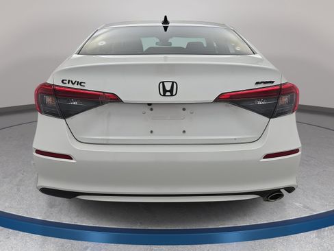 Used 2024 Honda Civic Sport image 6