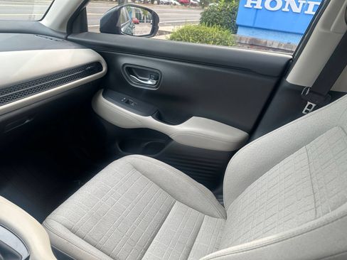 Used 2024 Honda HR-V LX image 23