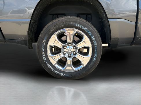Used 2019 RAM 1500 Big Horn AWD/4WD image 23