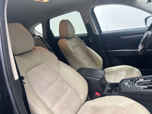 Used 2021 MAZDA CX-5 Touring image 18