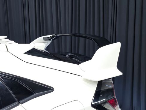 Used 2018 Honda Civic Type R image 51