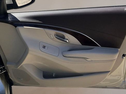 Used 2014 Buick LaCrosse Leather FWD image 26