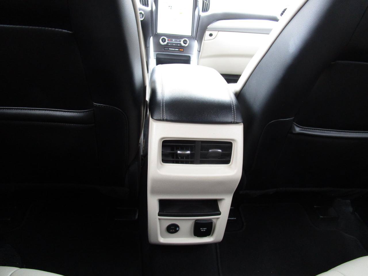 Used 2021 Ford Edge Titanium w/ Cargo Accessory Package FWD image 15