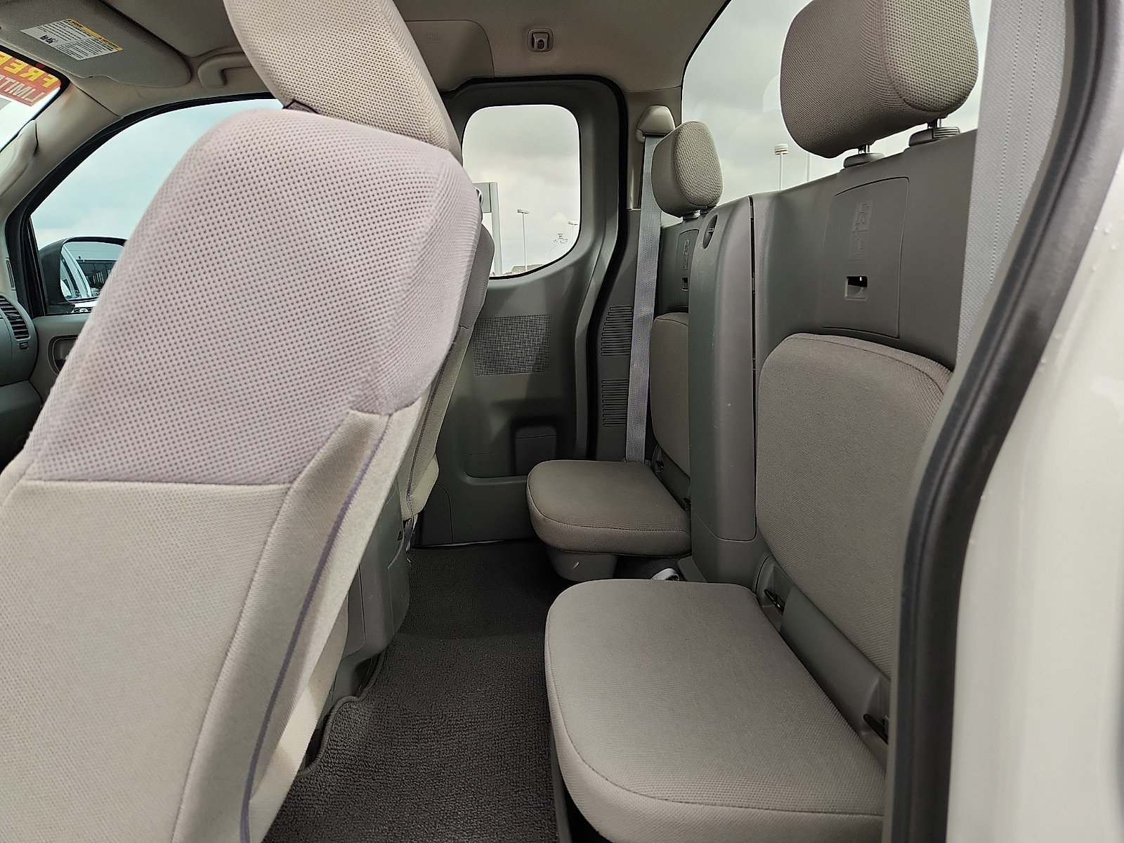 Used 2019 Nissan Frontier S RWD image 10