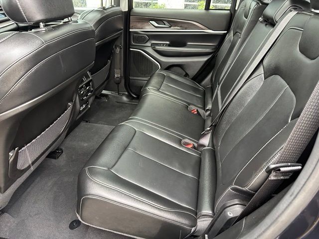 Used 2022 Jeep Grand Cherokee Limited 4xe AWD/4WD image 14