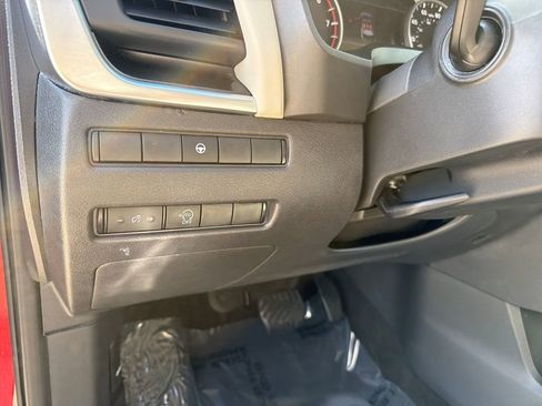 Used 2023 Nissan Rogue SV FWD image 20