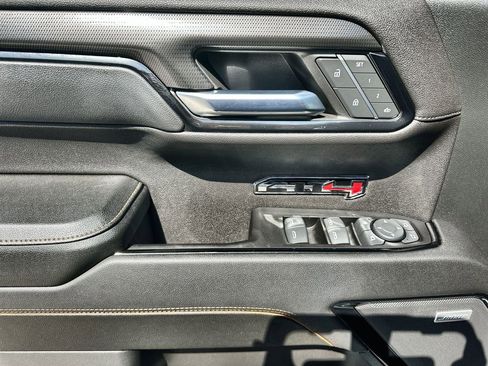 Certified 2023 GMC Sierra 1500 AT4 w/ AT4 Premium Package AWD/4WD image 24