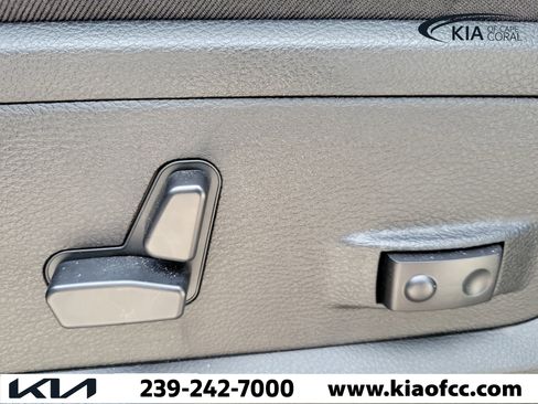 Used 2026 RAM 2500 Laramie AWD/4WD image 20