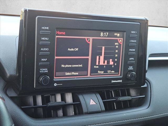 Used 2022 Toyota RAV4 LE FWD image 11