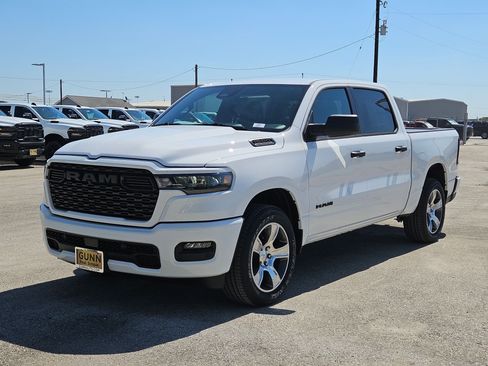 New 2026 RAM 1500 Express image 7