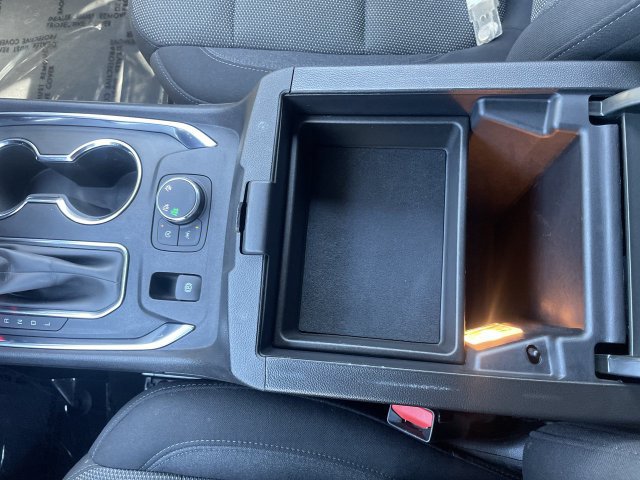 Used 2023 Chevrolet Traverse LT AWD/4WD image 21