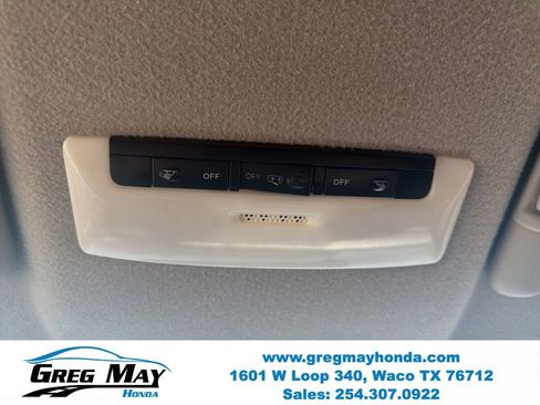 Used 2018 Nissan Kicks SV FWD image 15