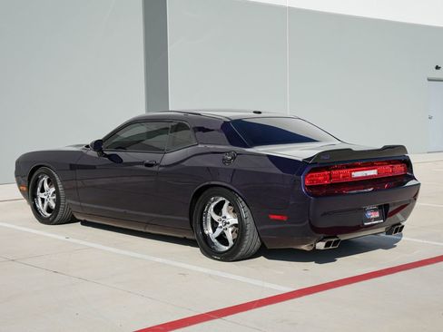 Used 2013 Dodge Challenger R/T Plus RWD image 5