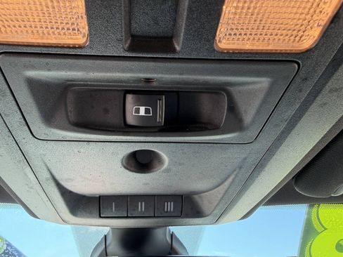 Used 2022 RAM 1500 Classic Warlock AWD/4WD image 25