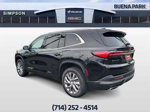 Used 2026 Buick Enclave Preferred image 6