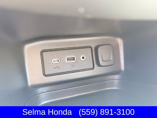 Used 2022 Chevrolet Equinox LT FWD image 21