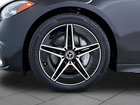 Certified 2025 Mercedes-Benz C 300 Sedan image 11